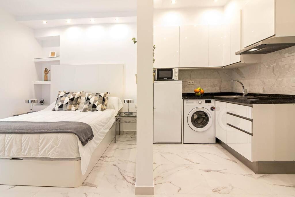 Arriola B Freshapartments Malaga Luaran gambar